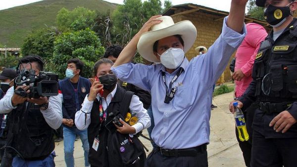 Perú se encamina a un balotaje con una gran polarización