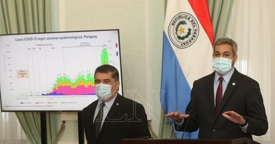 La Nación / Trato poco cordial de Salud a los residentes extranjeros genera críticas en redes
