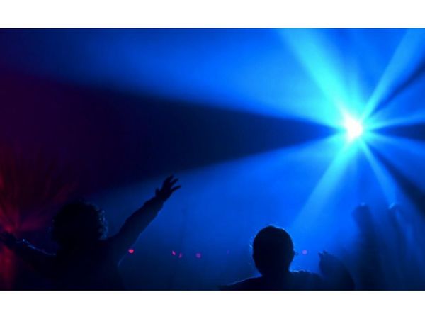 Procesan a dueño del local donde se realizó una fiesta con 150 personas