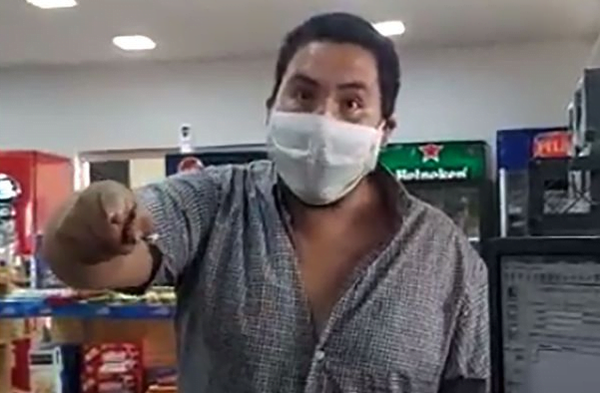 Joven que agredió a cajera tendría desordenes psiquiátricos - Noticiero Paraguay