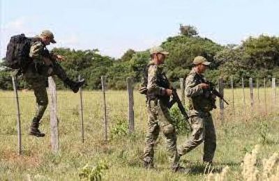 Grupo armado quema retiro en una estancia de San Pedro