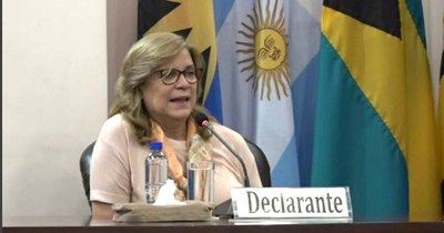 La Nación / Piden anular sospechosa resolución de jueza que archivó querella contra Cristina Arrom