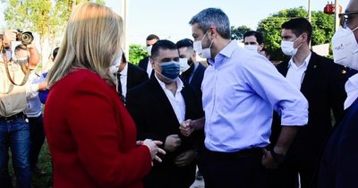 La Nación / ¿Qué pasó con los US$ 1.600 millones?: insistir con cuestionamiento es de mala fe, dice Abdo