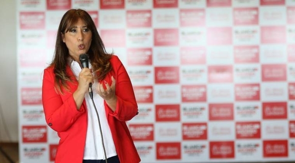 Diario HOY | Blanca Agüero rechaza proyecto que busca postergar elecciones municipales