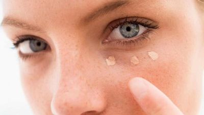 Tres grandes errores al utilizar el corrector debajo de los ojos