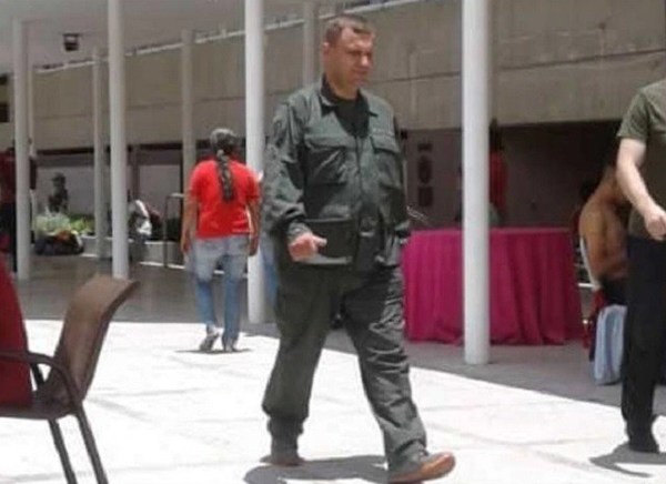 Militares rusos utilizan el uniforme venezolano en Caracas y la frontera