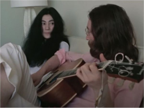 Sale a luz video de John Lennon ensayando Give Peace a Chance