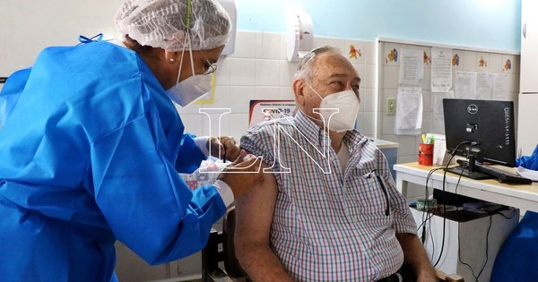 La Nación / COVID-19: vacunación a diabéticos debe ser prioridad, recomiendan