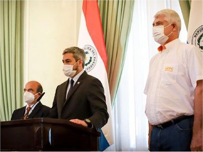 Gobierno posterga licitación de puente con Brasil para destinar fondos a Salud
