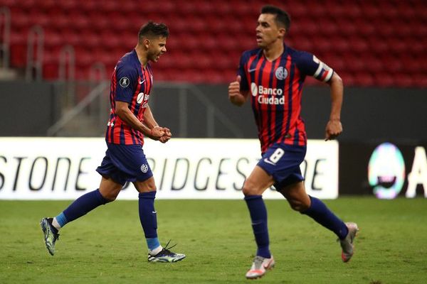 Ángel Romero convirtió en el empate y eliminación de San Lorenzo - Fútbol - ABC Color