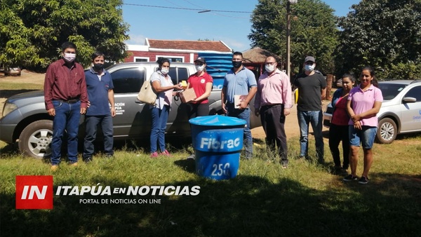 GOBERNACIÓN ENTREGA HIPOCLORADORES A JUNTAS DE AGUA.