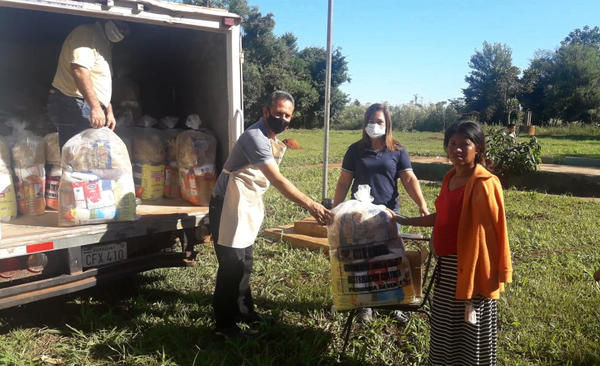 Entregan kits de alimentos a escuelas de Repatriación - Noticiero Paraguay