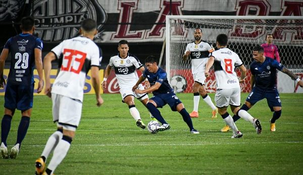 Las advertencias de Mendoza y Rosalino para 'Ale' Silva