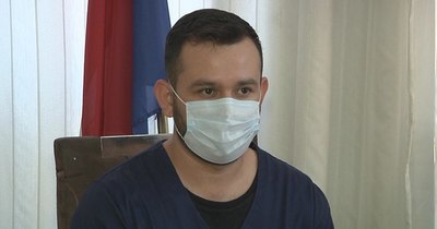 La Nación / Exdirector responsabiliza de inmunización irregular en Franco a “entusiasmo” de vacunadores