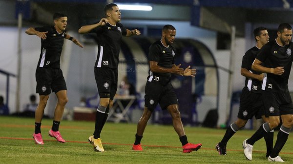 Luis Cáceres sería la gran novedad de Olimpia ante Guaireña