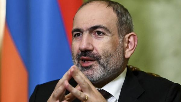 El primer ministro Nikol Pashinian confirmó para fin de mes su anunciada renuncia