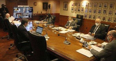 La Nación / Ordenan investigar a directora de RRHH de la Corte por supuesta manipulación de concurso