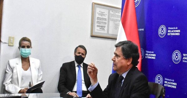 La Nación / Paraguay reitera pedido de reparto equitativo