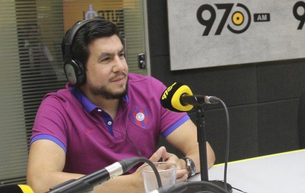 Crónica / EN EL CICLÓN SIGUEN CALIENTES CON ELIZONDO