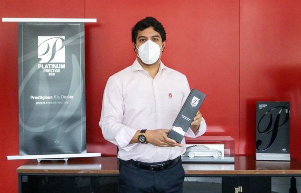 KIA Paraguay recibe un galardón - Empresariales - ABC Color