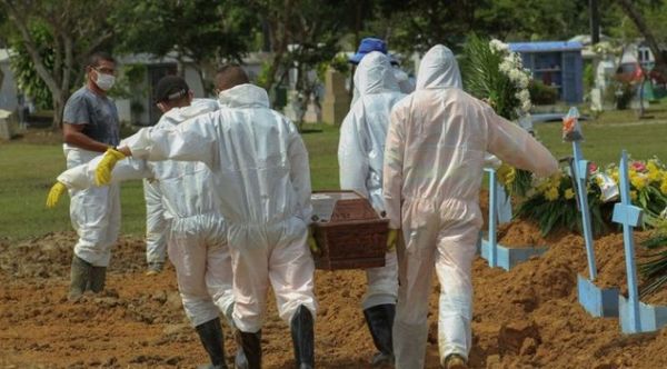 Brasil suma 3.459 nuevas muertes por covid-19 y supera las 360.000 en total