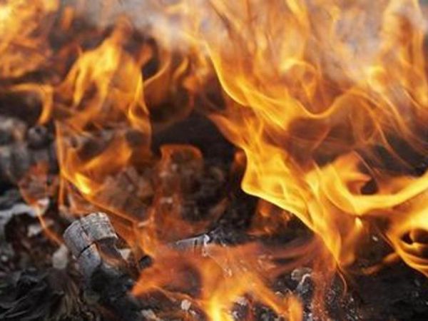 Abuela murió quemada por culpa de una vela prendida