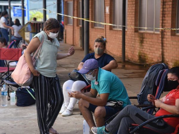 Familiares de pacientes exponen graves falencias del Pytyvõ Medicamentos