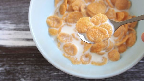 ¿Por qué comer cereal en el desayuno no es para nada bueno?