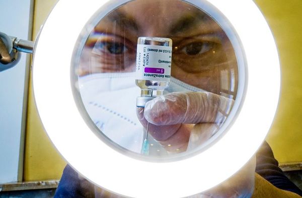 Comunidad internacional analiza cómo producir más vacunas en menos tiempo - Ciencia - ABC Color