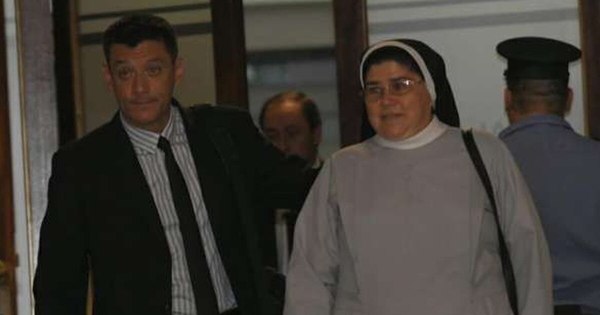 La Nación / Monja paraguaya a juicio por complicidad en abusos en Argentina