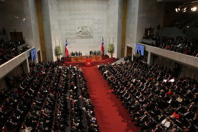 Chile avanza en la discusión para un tercer retiro del fondo de pensiones - MarketData