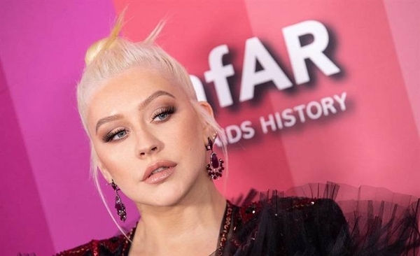 Diario HOY | Christina Aguilera prepara un nuevo disco en inglés, pero no da fechas