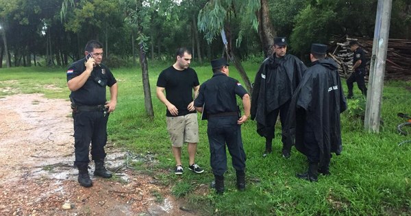 La Nación / Policías admitieron en juicio que compraron desayuno a Pablo Ferreira antes de realizarse el alcotest