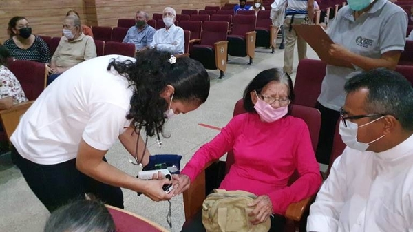 Diario HOY | Concepción: Día 3 de la vacunación contra el Covid-19 a adultos mayores