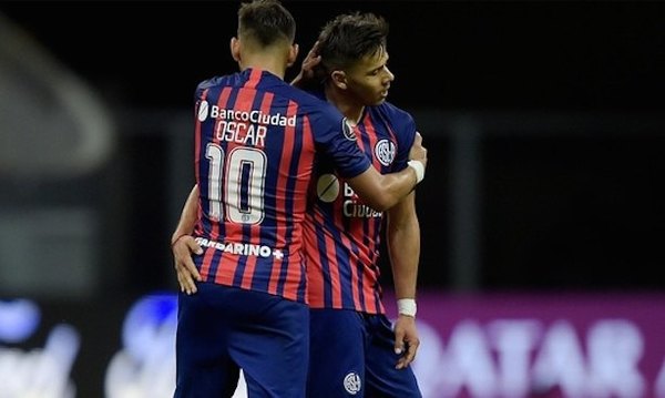 Crónica / (video) Los Romero ya tienen su propia cumbiaaaaa