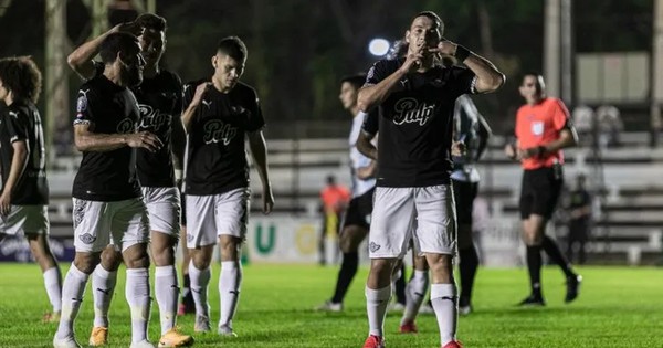 La Nación / Libertad apuesta al torneo local