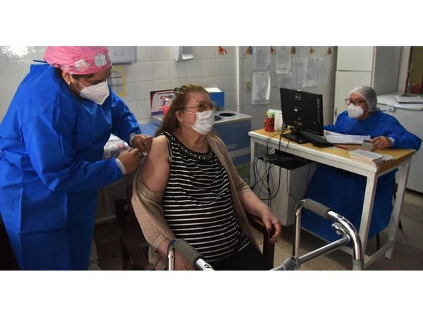 Modifican ley de vacunas, pero advierten de discrecionalidad