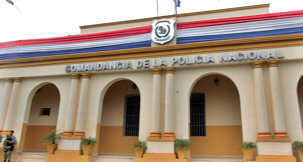 Asumieron nuevos directores de Policía de Asunción y otros 10 departamentos | .::Agencia IP::.