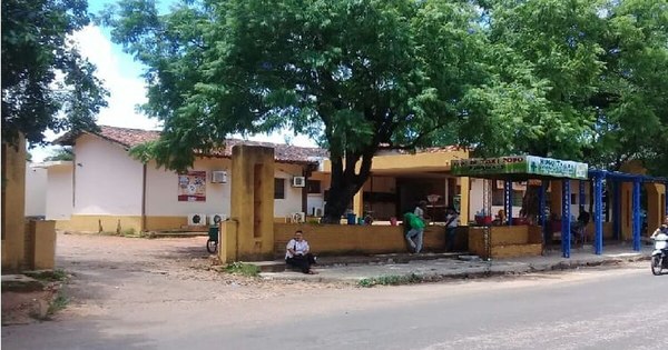 La Nación / Caaguazú: pacientes también son internados en sillas por aumento de casos