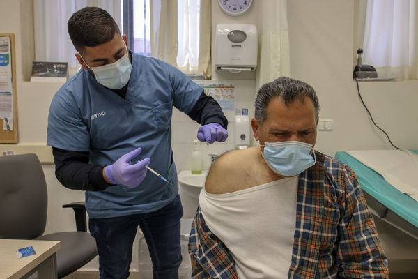 Israel va camino a la “normalización” gracias a un plan “eficiente” de vacunación antiCOVID - Nacionales - ABC Color