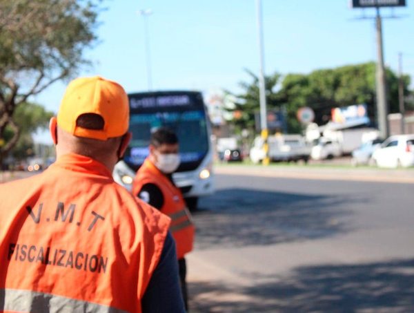 Reguladas: adelantarán subsidio a fin de reparar buses · Radio Monumental 1080 AM