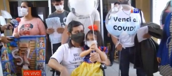 “Sos un campeón lelo”: La cálida bienvenida a don Alberto tras superar la covid-19 | Noticias Paraguay