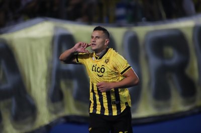 “Lo único que quedó pendiente fue aquella final que perdimos contra Olimpia”