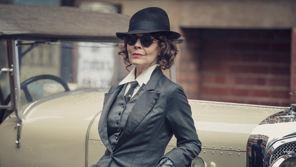 Fallece de cáncer Helen McCrory, actriz de «Harry Potte» y «Peaky Blinders»  | OnLivePy