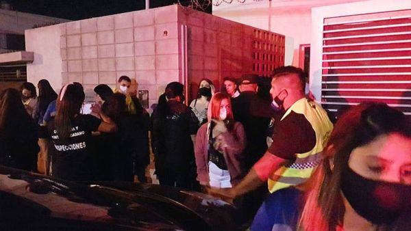 Este fin de semana reforzarán controles a fiestas clandestinas y locales informales