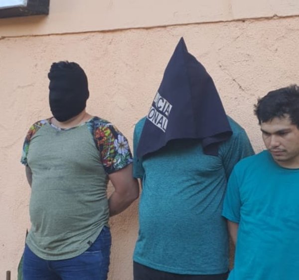 Recapturan a Roque Py Guasu sobre el Puente de la Amistad | Noticias Paraguay