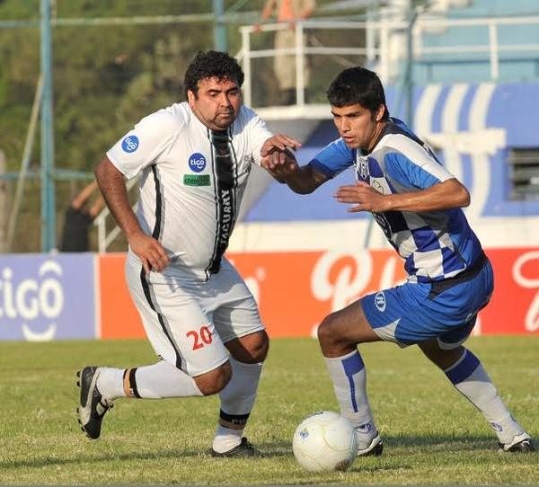 "Cuando bajé de peso me sentía mucho mejor en la cancha", confesó el "Ancho" Ibarra