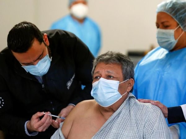 Chile anuncia que vacuna china evita 80% de muertes por Covid-19