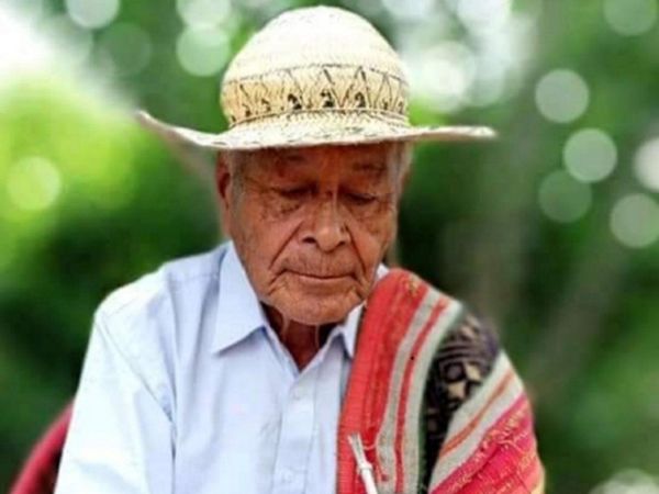 Don Severo Flores, arakua iya (dueño de la sabiduría)
