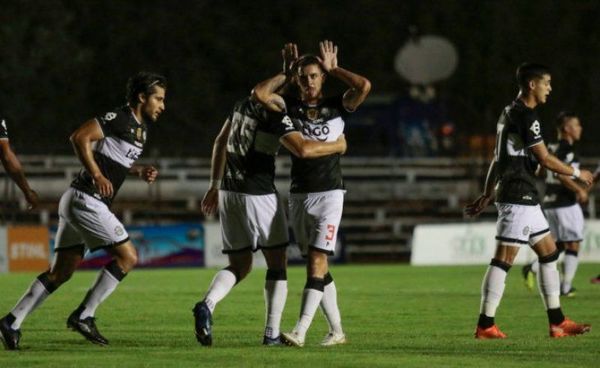 Olimpia lo dio vuelta ante Guaireña de la mano de Alejandro Silva